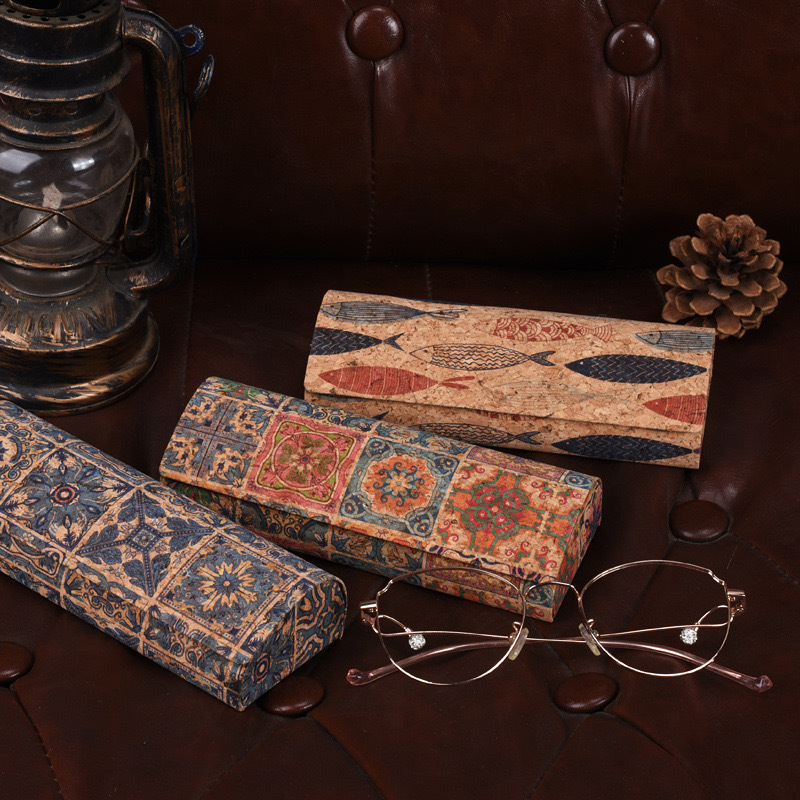 Men Accessories To Look Good - Estuche para gafas de corcho natural,