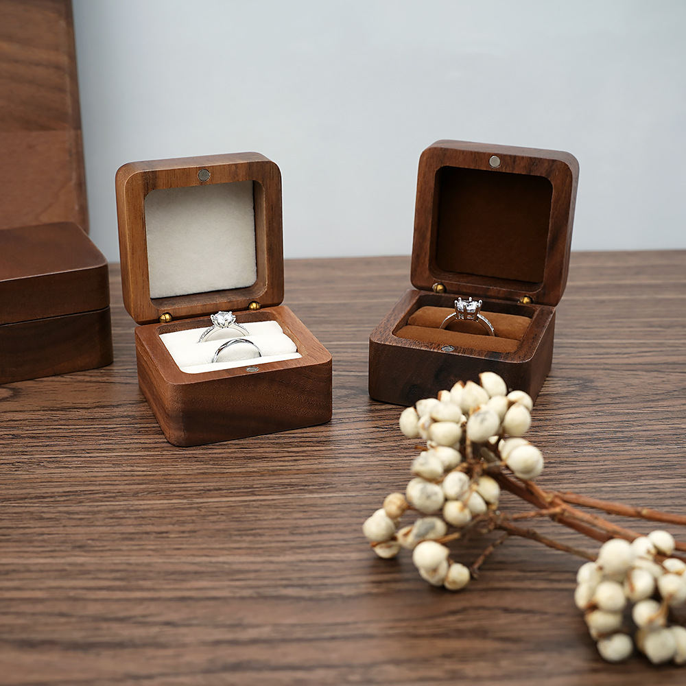 Caja de anillo sólida de nogal - Cufflink Box Set reseña y precio