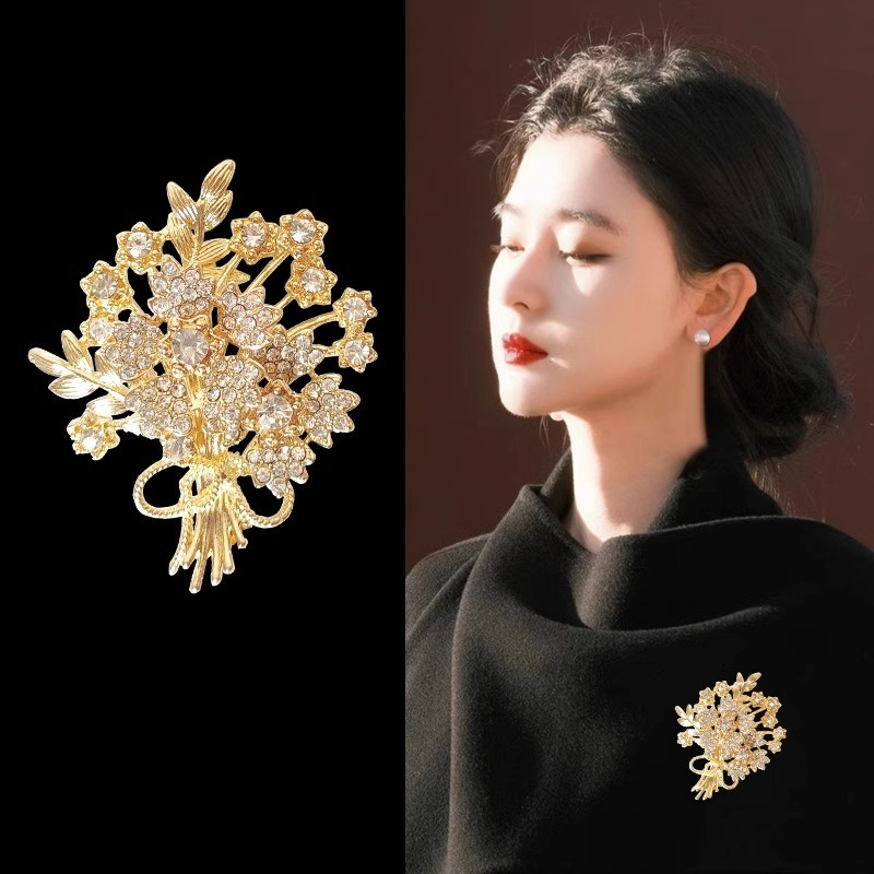 Broches de lujo para mujeres y - Men Accessories Bouquet reseña y precio