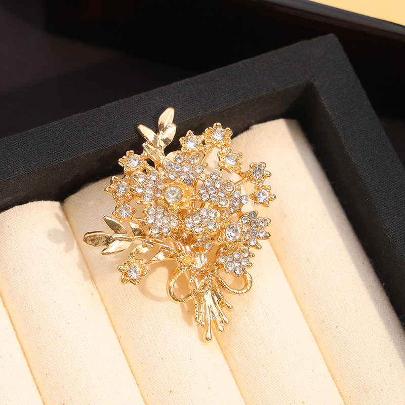 Broches de lujo para mujeres y - Men Accessories Bouquet reseña y precio